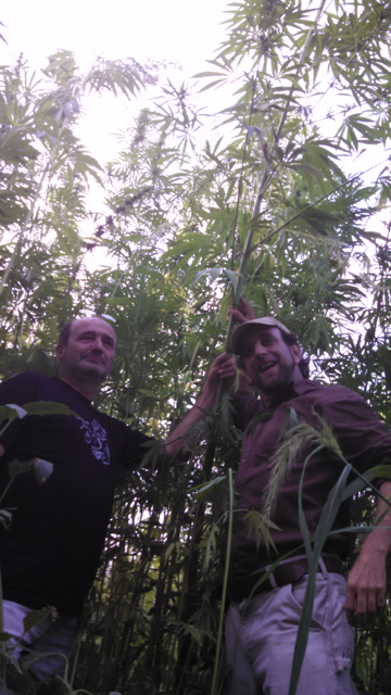 WithSlovenianHempFarmerTw